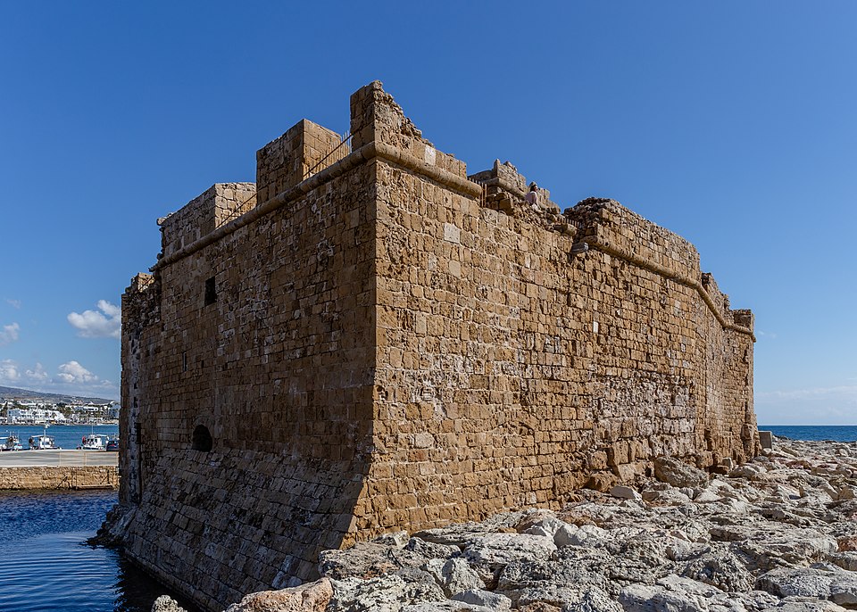 Fort_Paphos_in_Cyprus